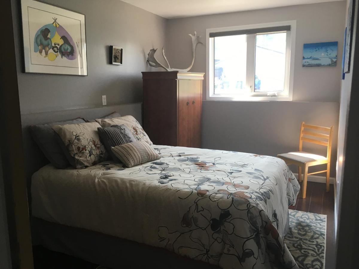 Polar Nights Bed and Breakfast Yellowknife Eksteriør billede