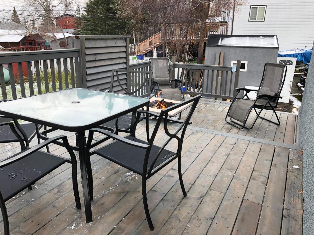 Polar Nights Bed and Breakfast Yellowknife Eksteriør billede